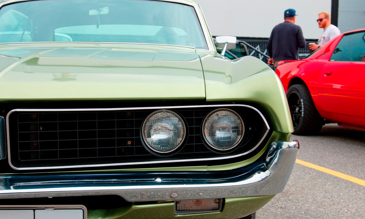 5 coches clásicos de cine que podrías asegurar con Seguro por Meses