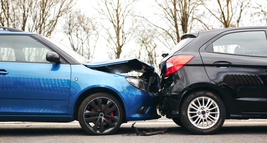 Diferencias entre el seguro obligatorio y voluntario para coche